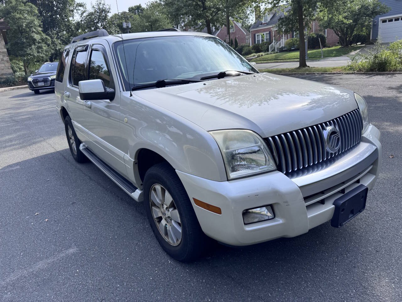 Used 2006 Mercury Mountaineer Luxury AWD/4WD image 1