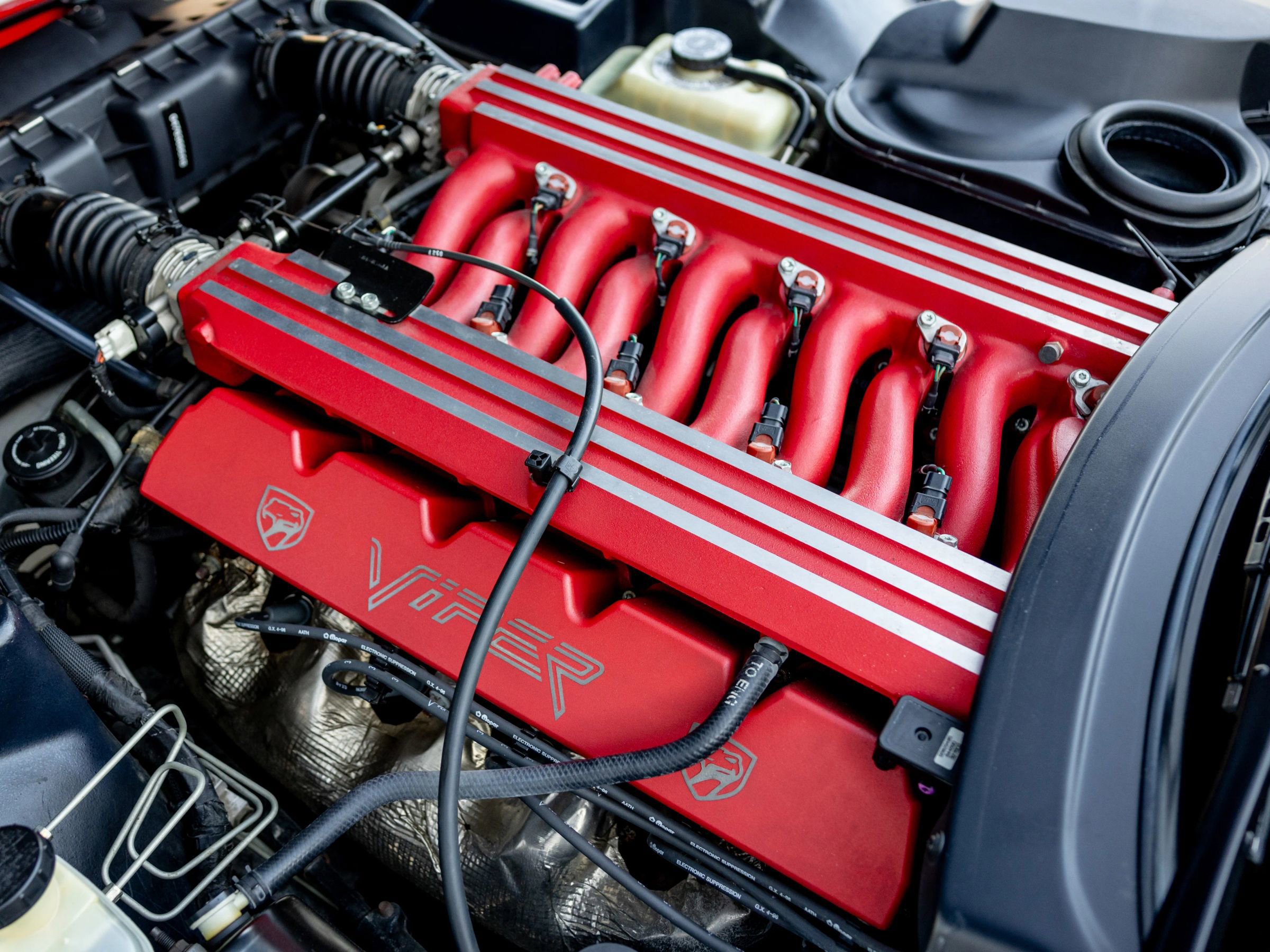 Used 1997 Dodge Viper GTS RWD image 40