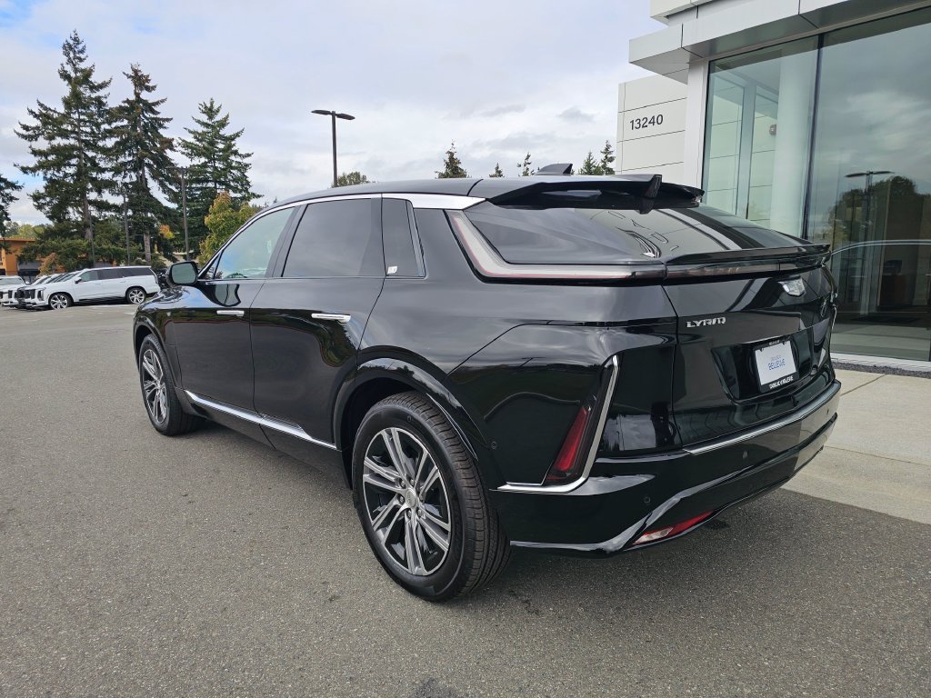 New 2027 Cadillac Lyriq Luxury AWD/4WD image 5