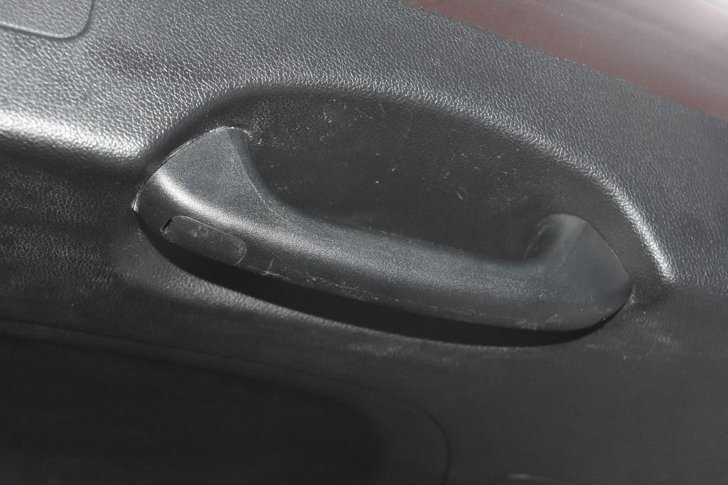 Used 2019 Kia Sorento FWD image 32