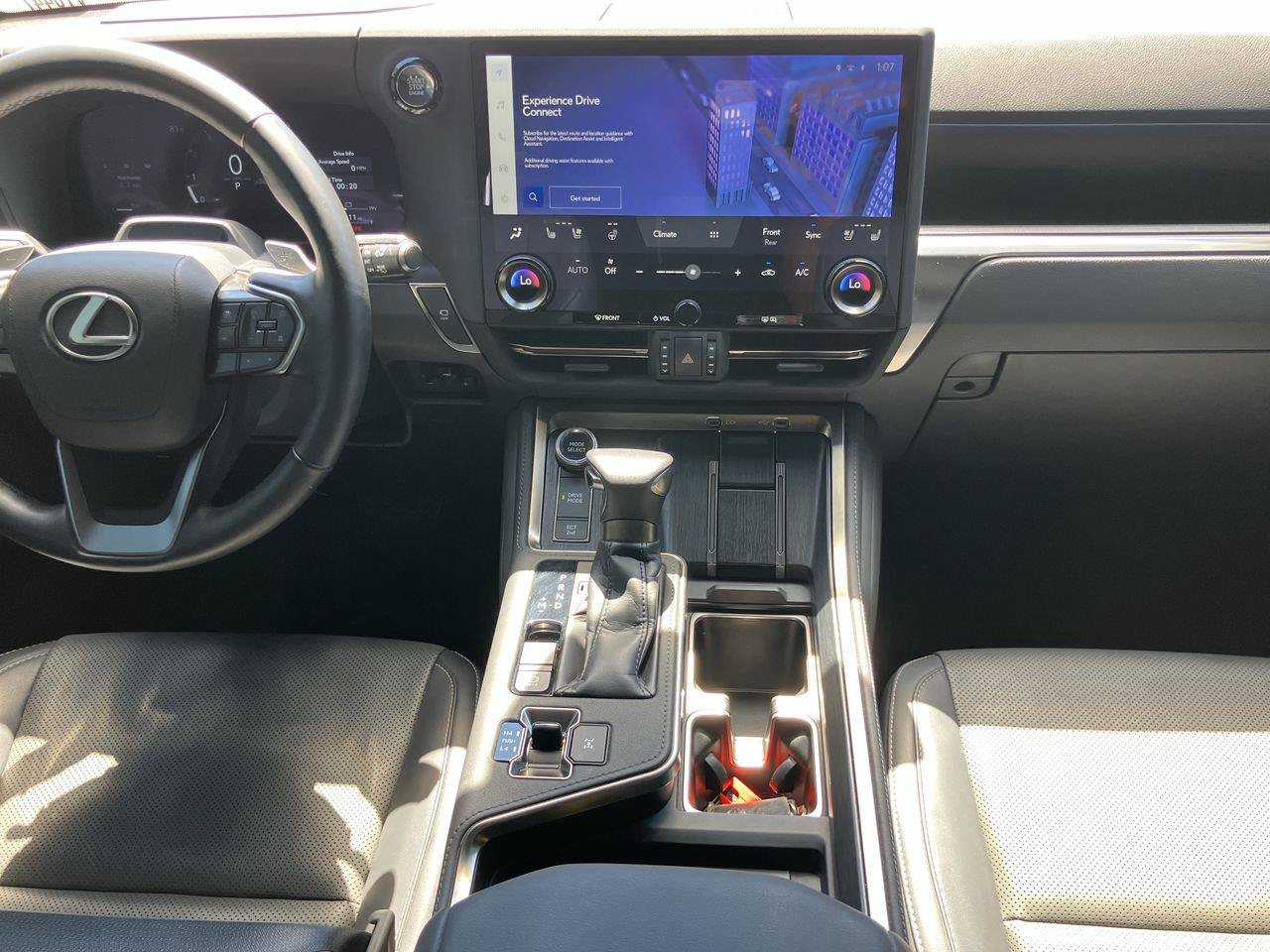 Used 2024 Lexus GX 550 w/ Accessory Package (31) AWD/4WD image 21