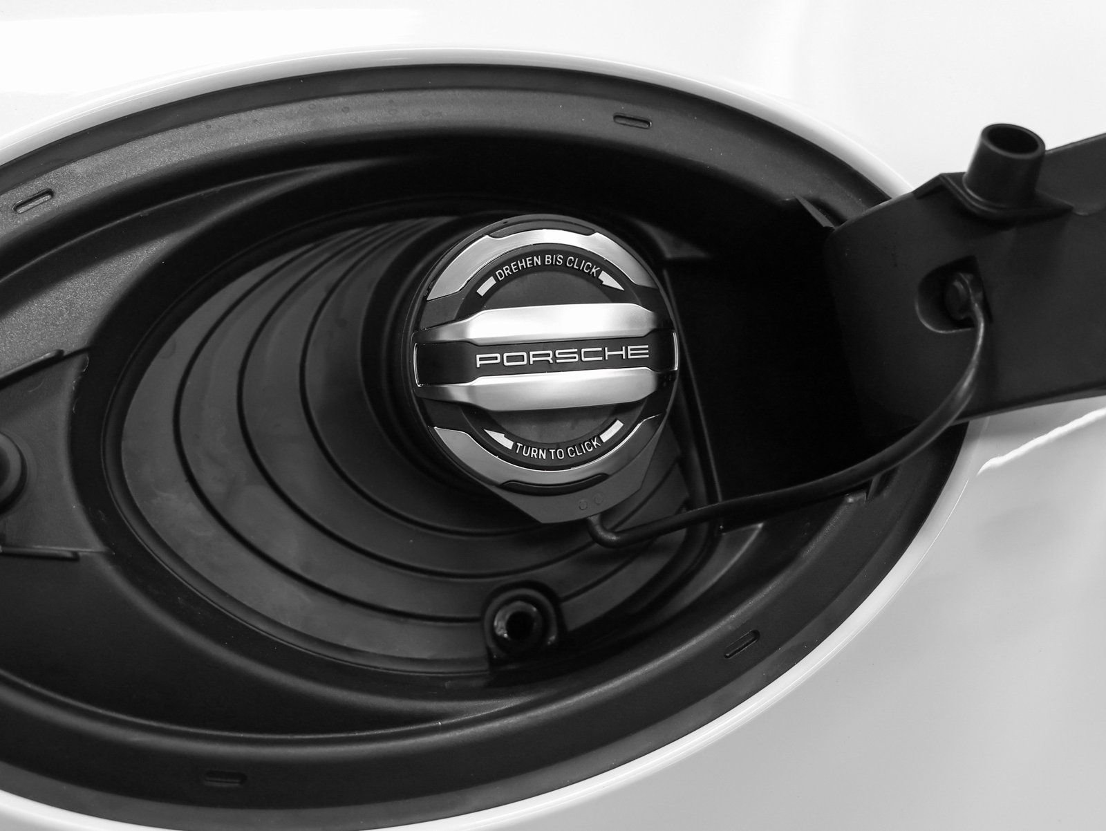 New 2026 Porsche Panamera 4 AWD/4WD image 19