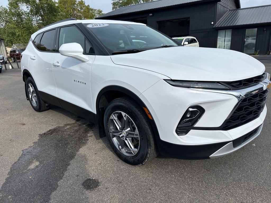 Used 2023 Chevrolet Blazer LT w/ Convenience Package image 1