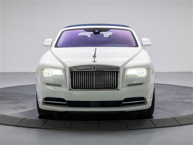 Used 2020 Rolls-Royce Dawn RWD image 16