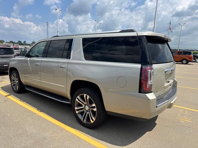Used 2017 GMC Yukon XL Denali w/ Open Road Package AWD/4WD image 8