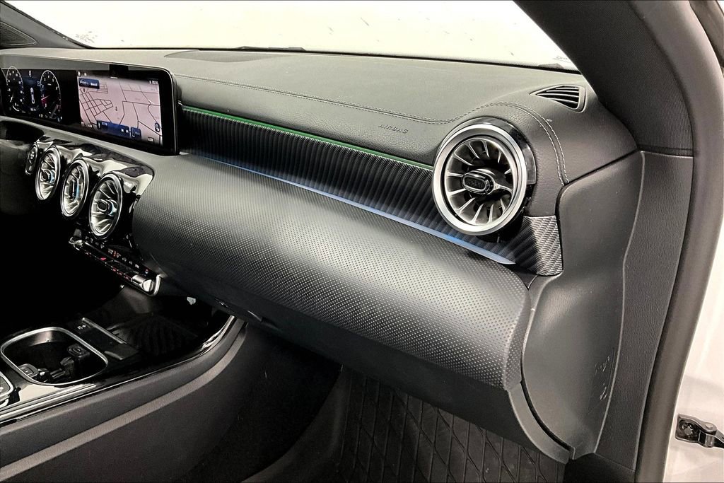 Used 2024 Mercedes-Benz CLA 250 image 19