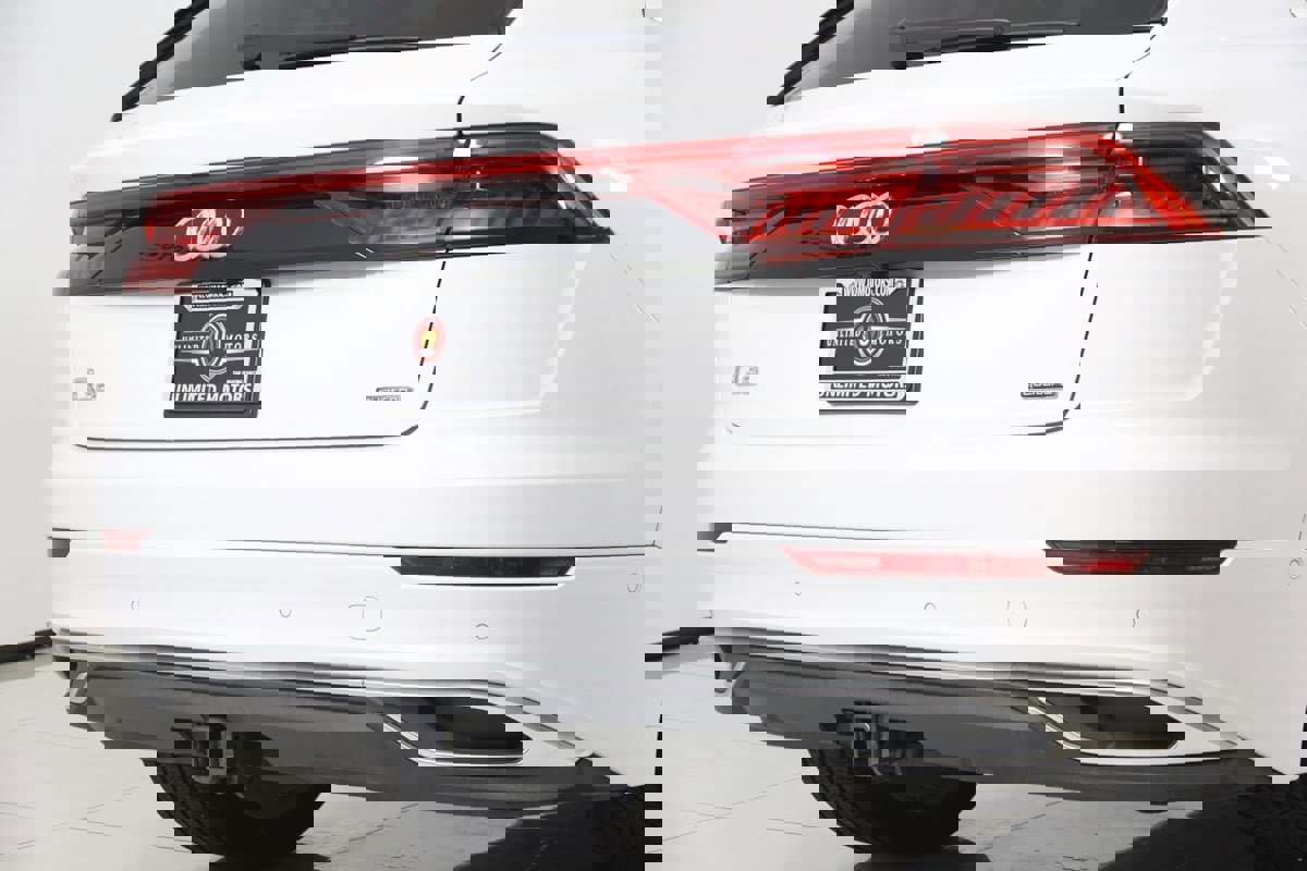 Used 2019 Audi Q8 Prestige image 44