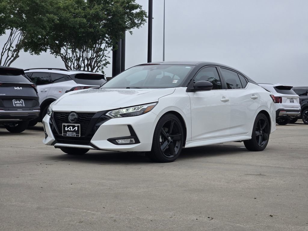 Used 2023 Nissan Sentra SR w/ Midnight Edition Package image 2