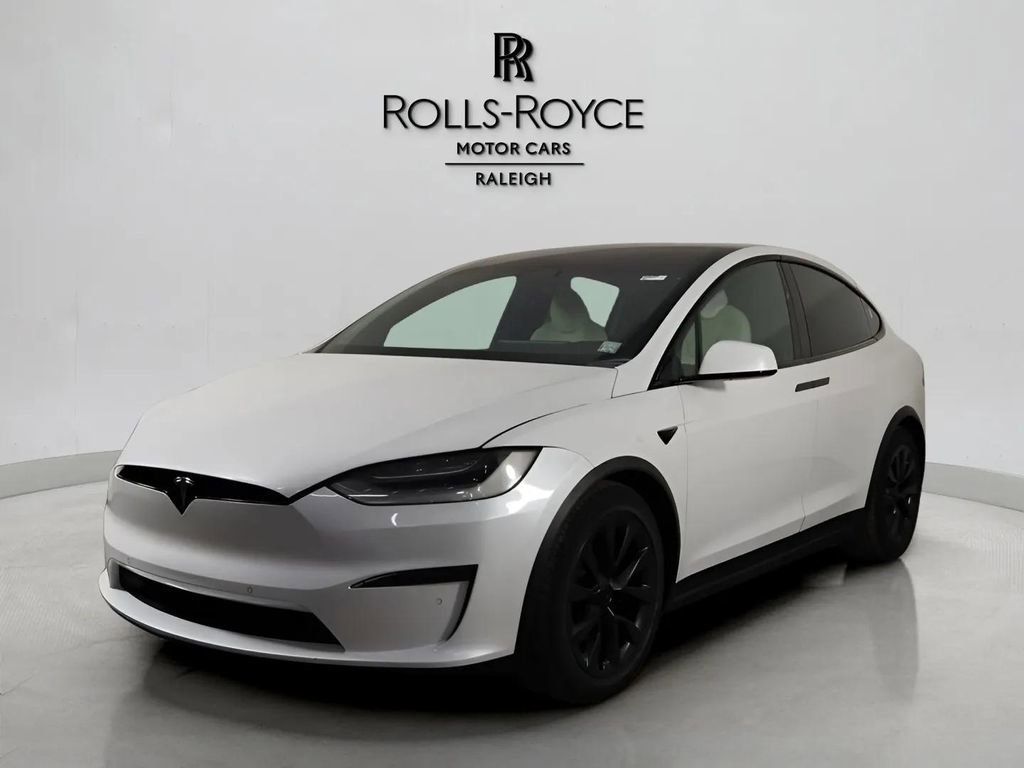 Used 2022 Tesla Model X image 1