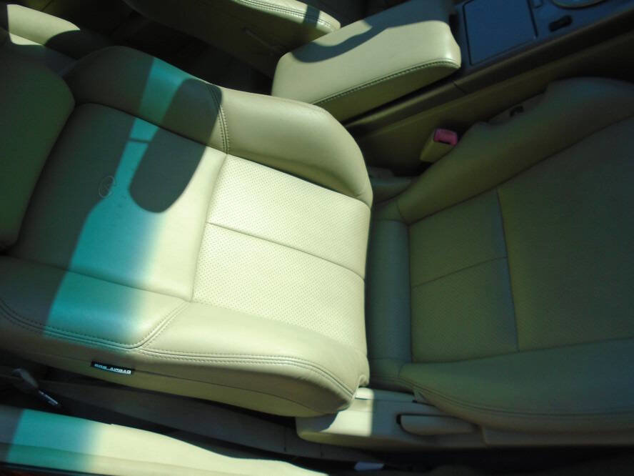 Used 2004 INFINITI G35 Coupe w/ Premium Pkg image 19