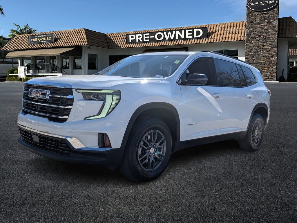 Used 2025 GMC Acadia Elevation image 3