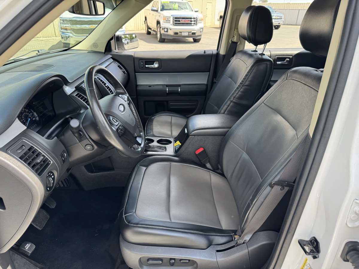 Used 2014 Ford Flex Limited w/ Appearance Package FWD image 23