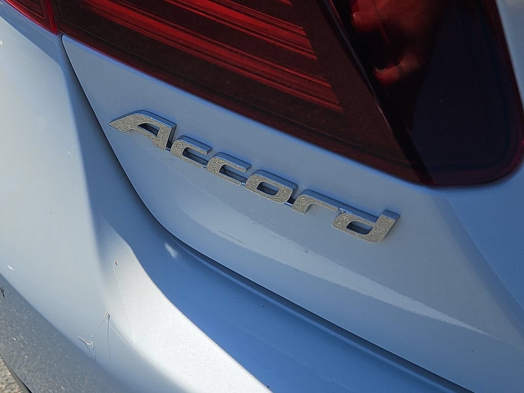 Used 2017 Honda Accord EX-L image 12