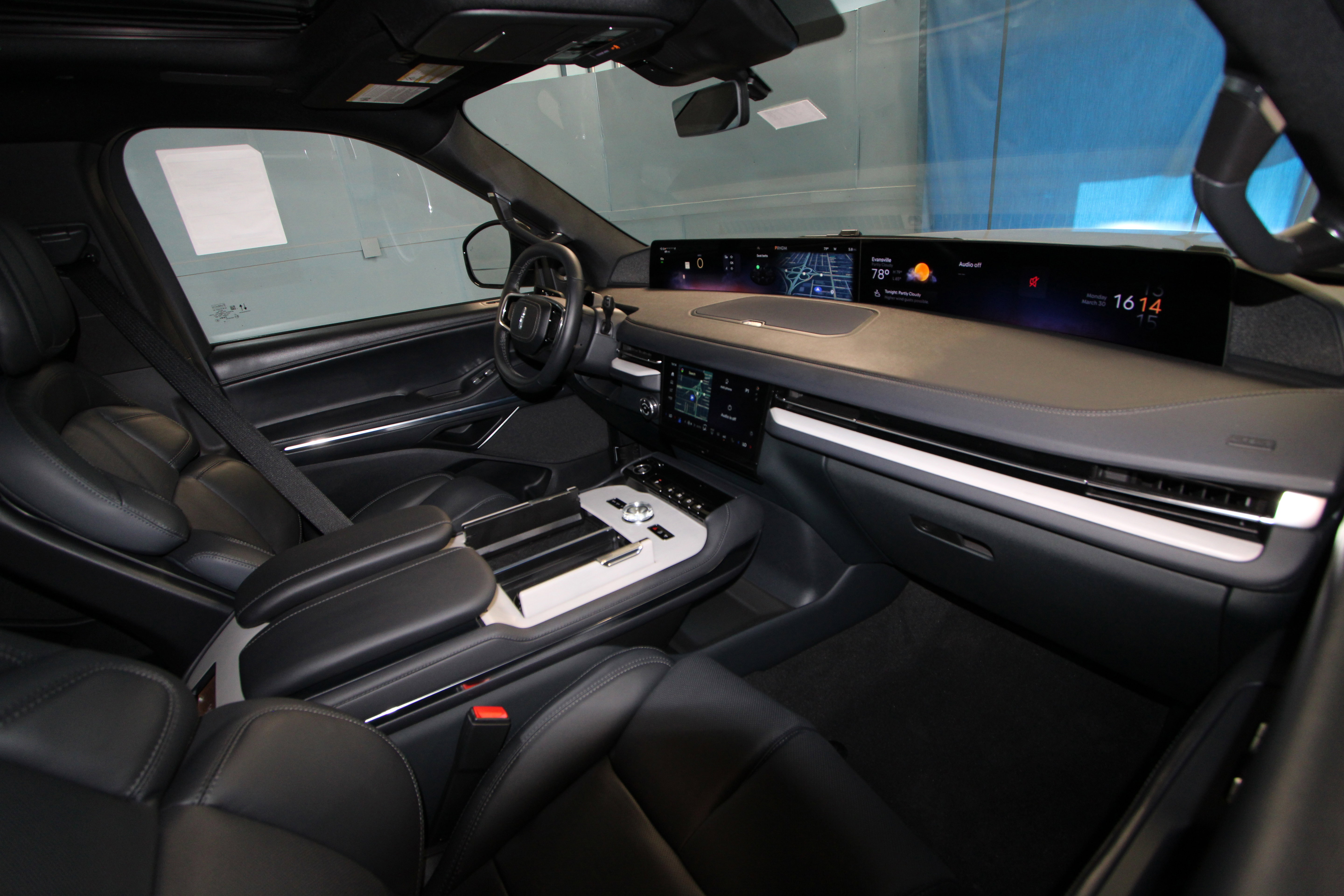 New 2026 Lincoln Navigator Reserve image 20