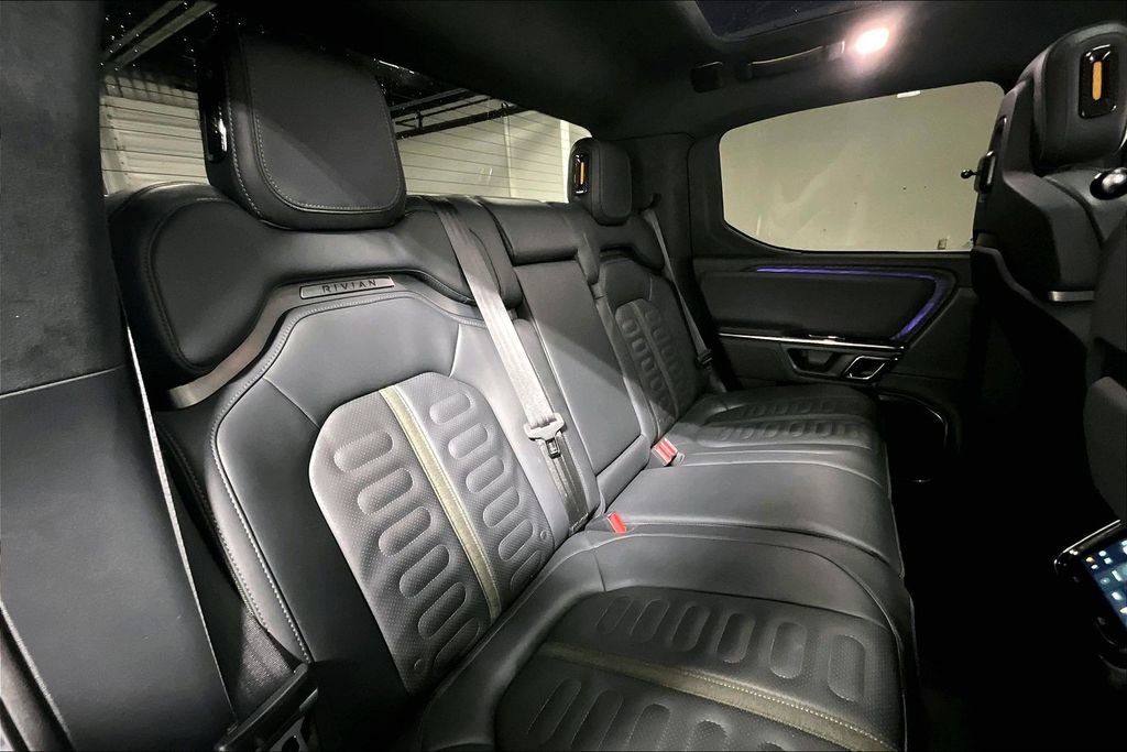 Used 2023 Rivian R1T Adventure image 35