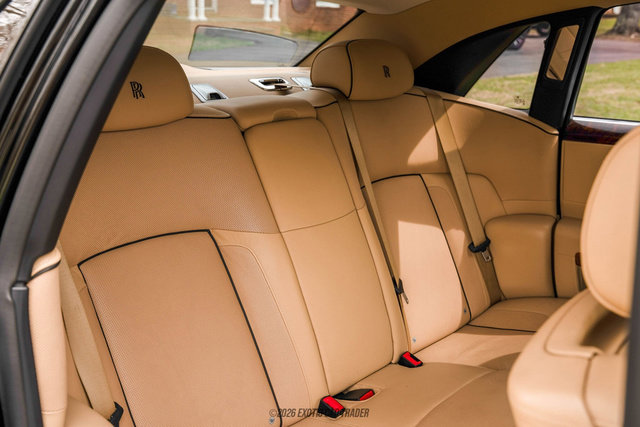 Used 2014 Rolls-Royce Ghost image 58