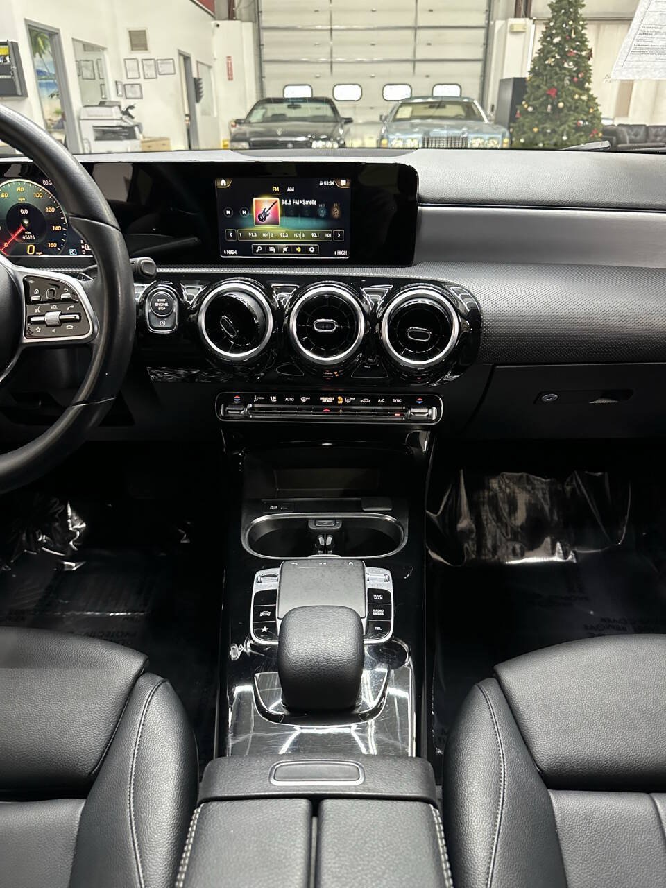 Used 2020 Mercedes-Benz A 220 image 25