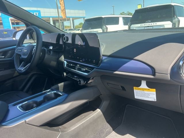 New 2026 Chevrolet Equinox EV LT image 33