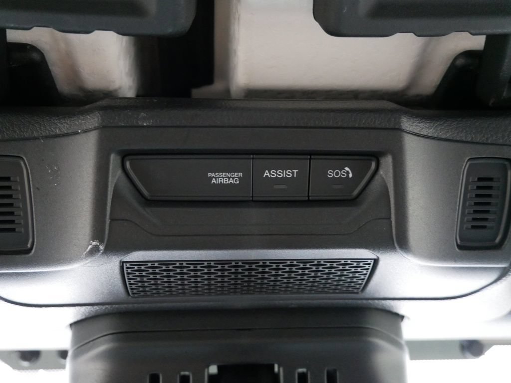 Used 2024 Jeep Wrangler Unlimited Sahara AWD/4WD image 24