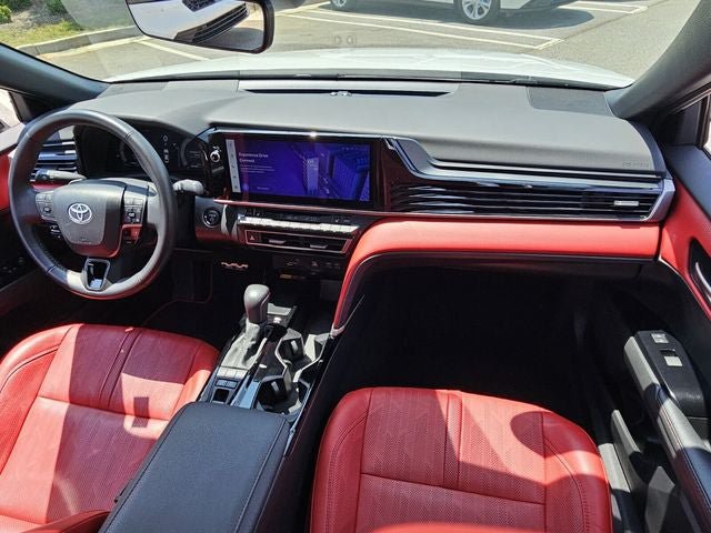 Used 2025 Toyota Camry XSE FWD image 15