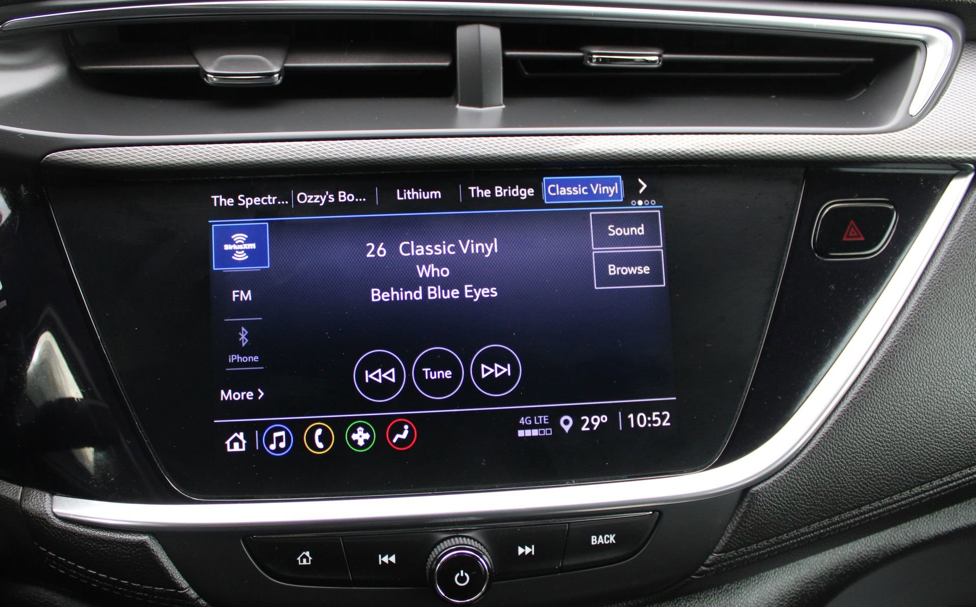 Used 2020 Buick Encore GX Select w/ Sport Touring Package image 31