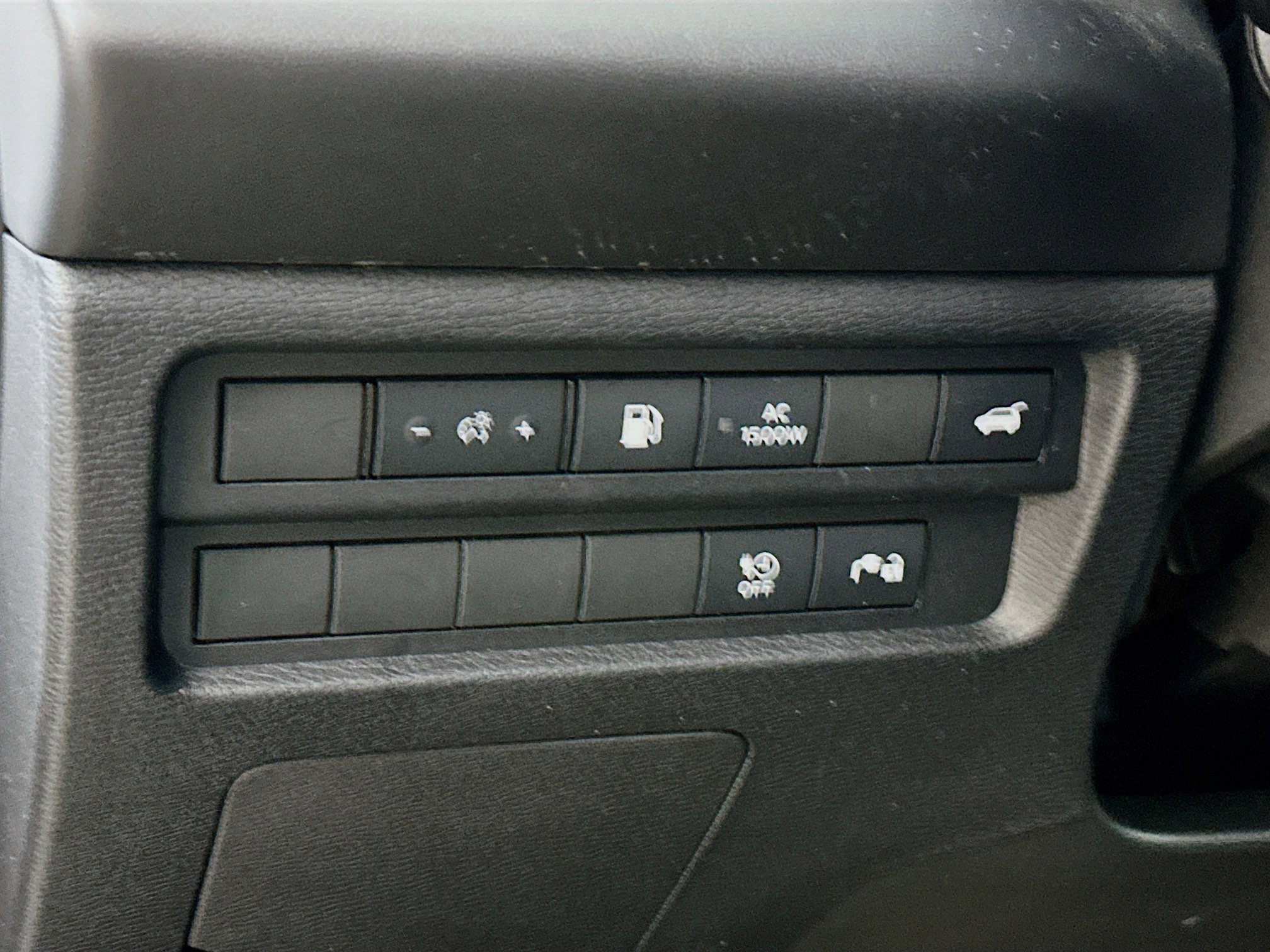 Used 2025 Mitsubishi Outlander SEL Black Edition image 10