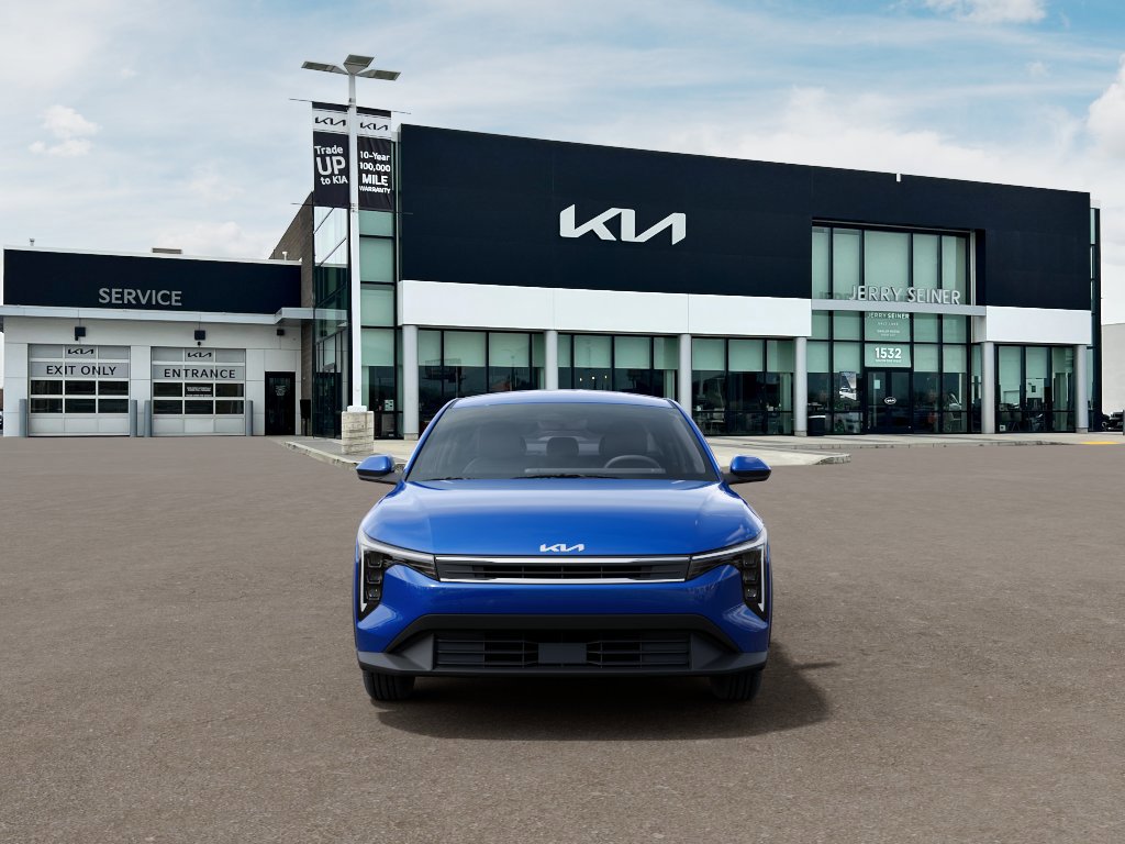 New 2026 Kia K4 FWD image 2