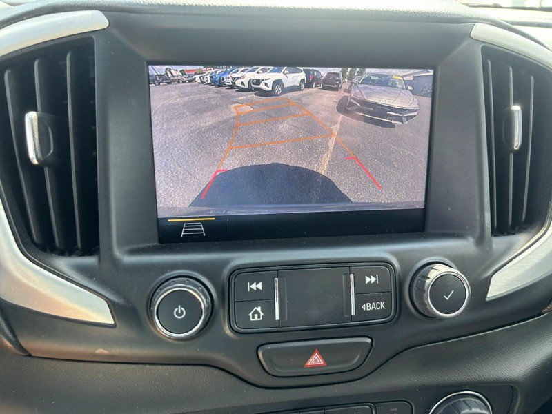 Used 2019 GMC Terrain SLT w/ Preferred Package FWD image 19