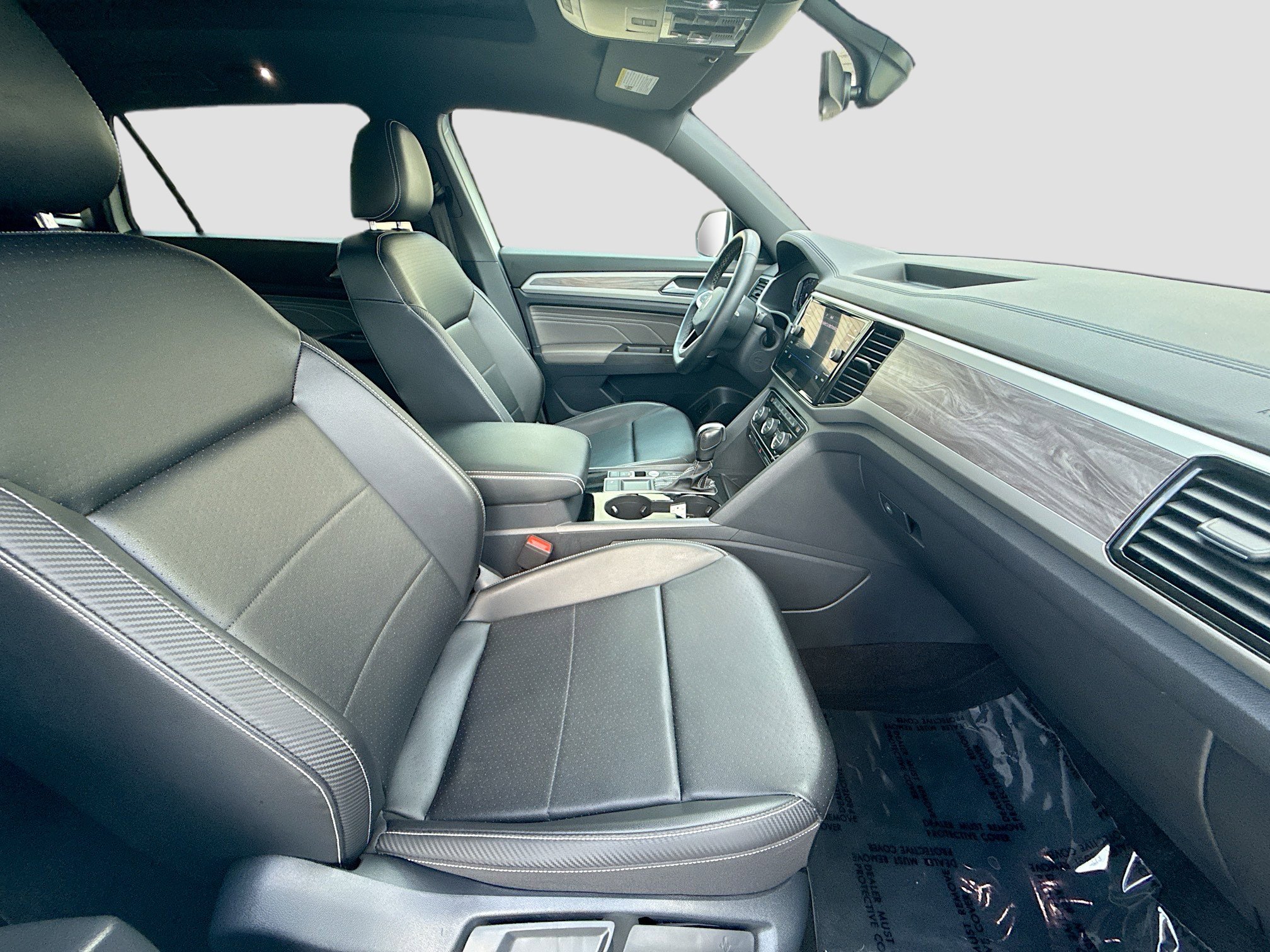 Used 2022 Volkswagen Atlas Cross Sport SE w/ Panoramic Sunroof Package image 31