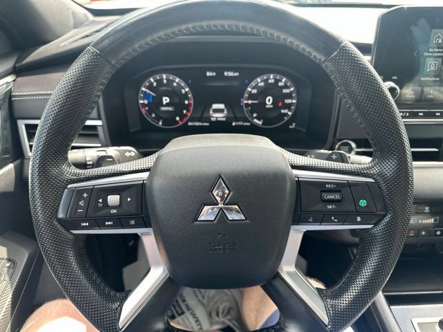 Used 2023 Mitsubishi Outlander SEL Black Edition AWD/4WD image 19