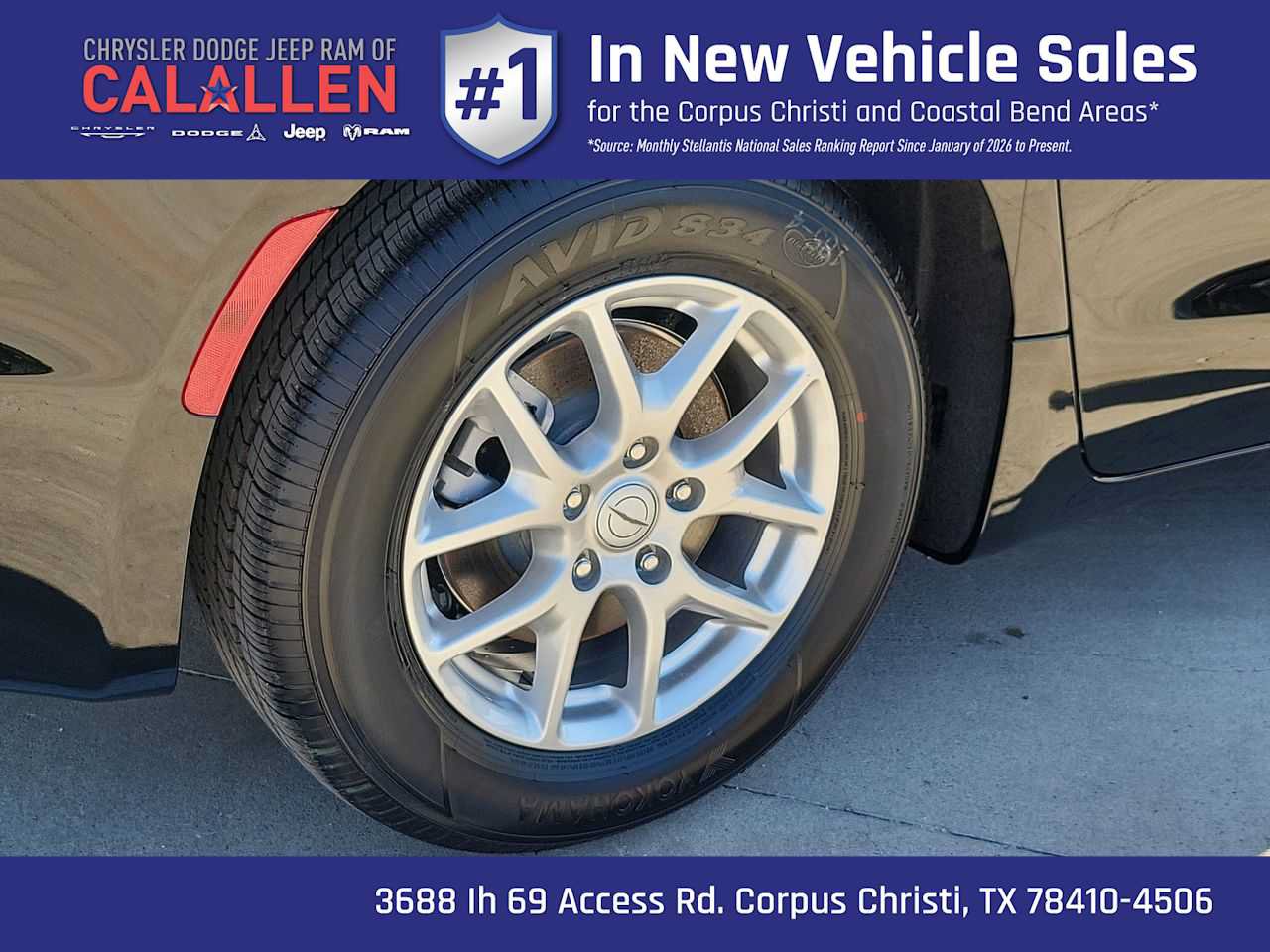 New 2026 Chrysler Pacifica Select FWD image 16