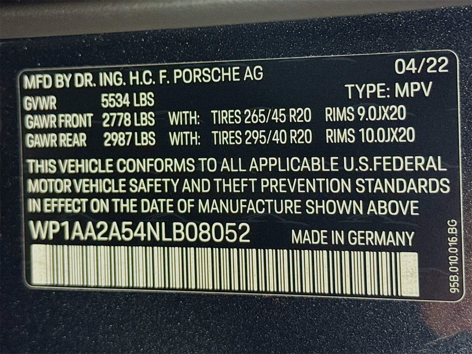 Used 2022 Porsche Macan image 26