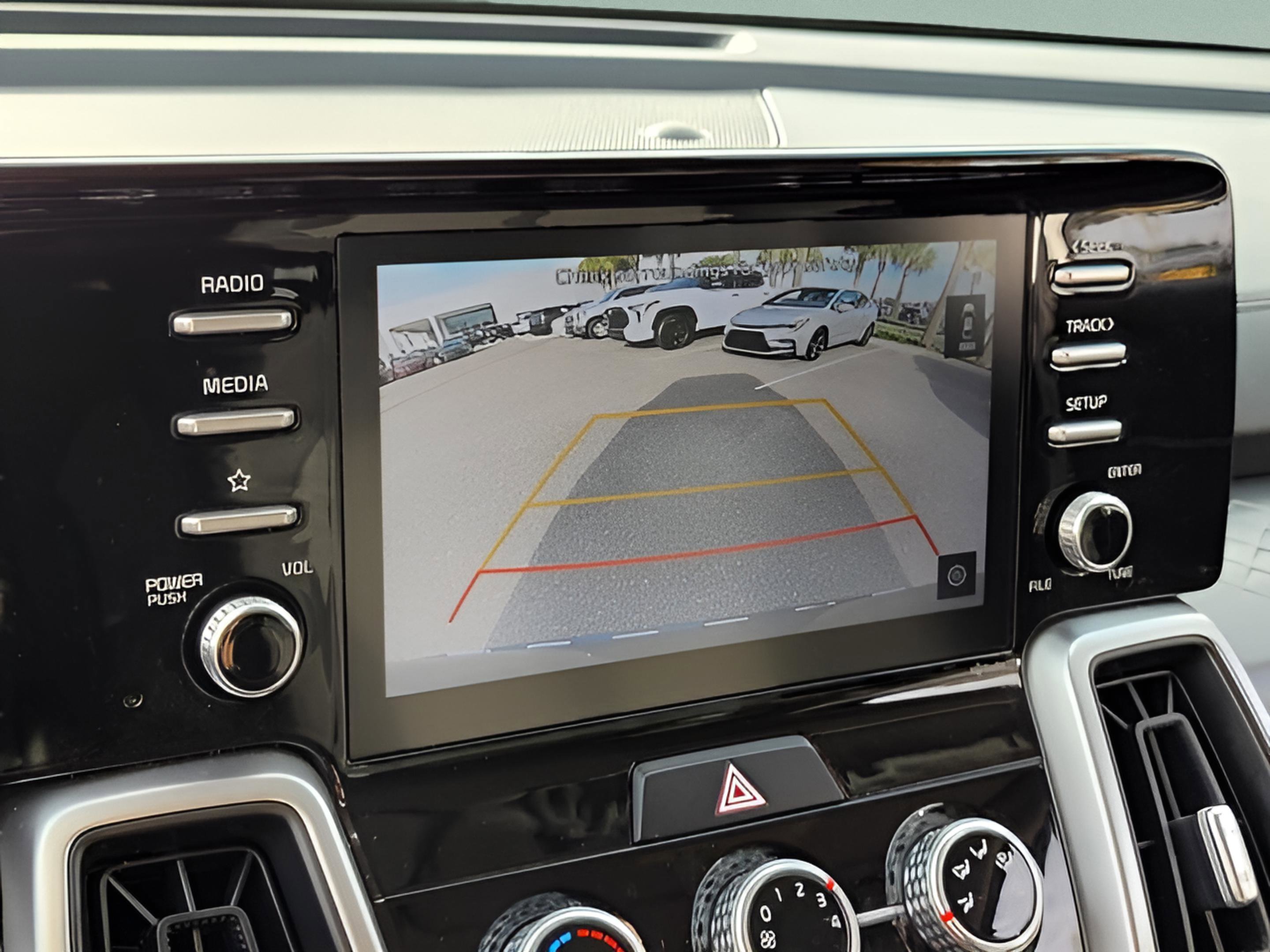 Used 2021 Kia Sorento LX image 24