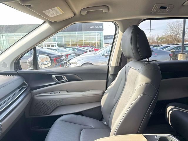 New 2026 Kia Carnival image 19