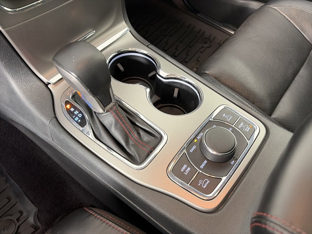 Used 2017 Jeep Grand Cherokee Trailhawk w/ Trailhawk Luxury Group image 22