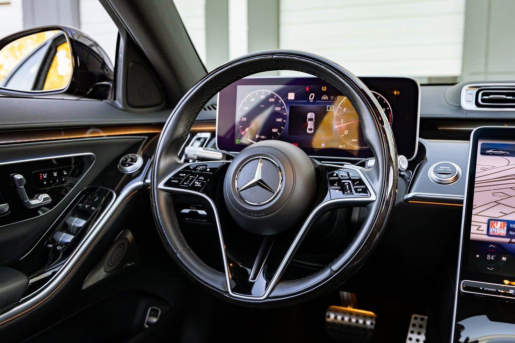 Used 2023 Mercedes-Benz S 500 4MATIC w/ AMG Line image 39