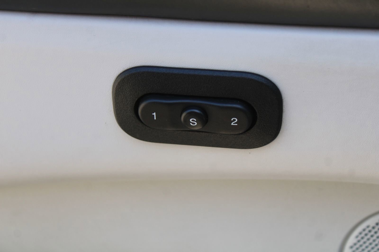 Used 2018 Jeep Grand Cherokee Summit AWD/4WD image 22