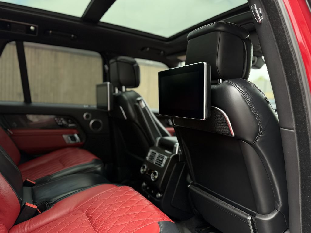 Used 2018 Land Rover Range Rover SV Autobiography Dynamic AWD/4WD image 31