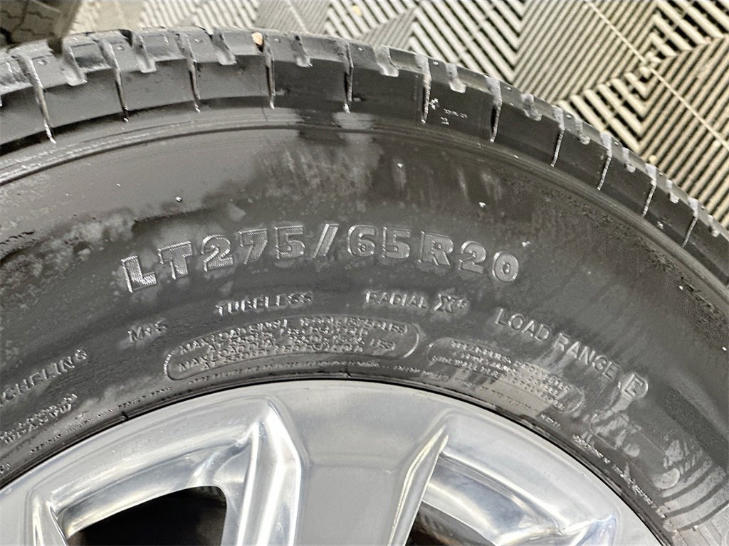 Used 2019 Ford F250 Platinum w/ FX4 Off-Road Package image 33