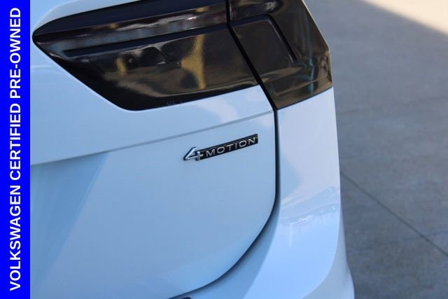 Used 2024 Volkswagen Tiguan SE R-Line image 8