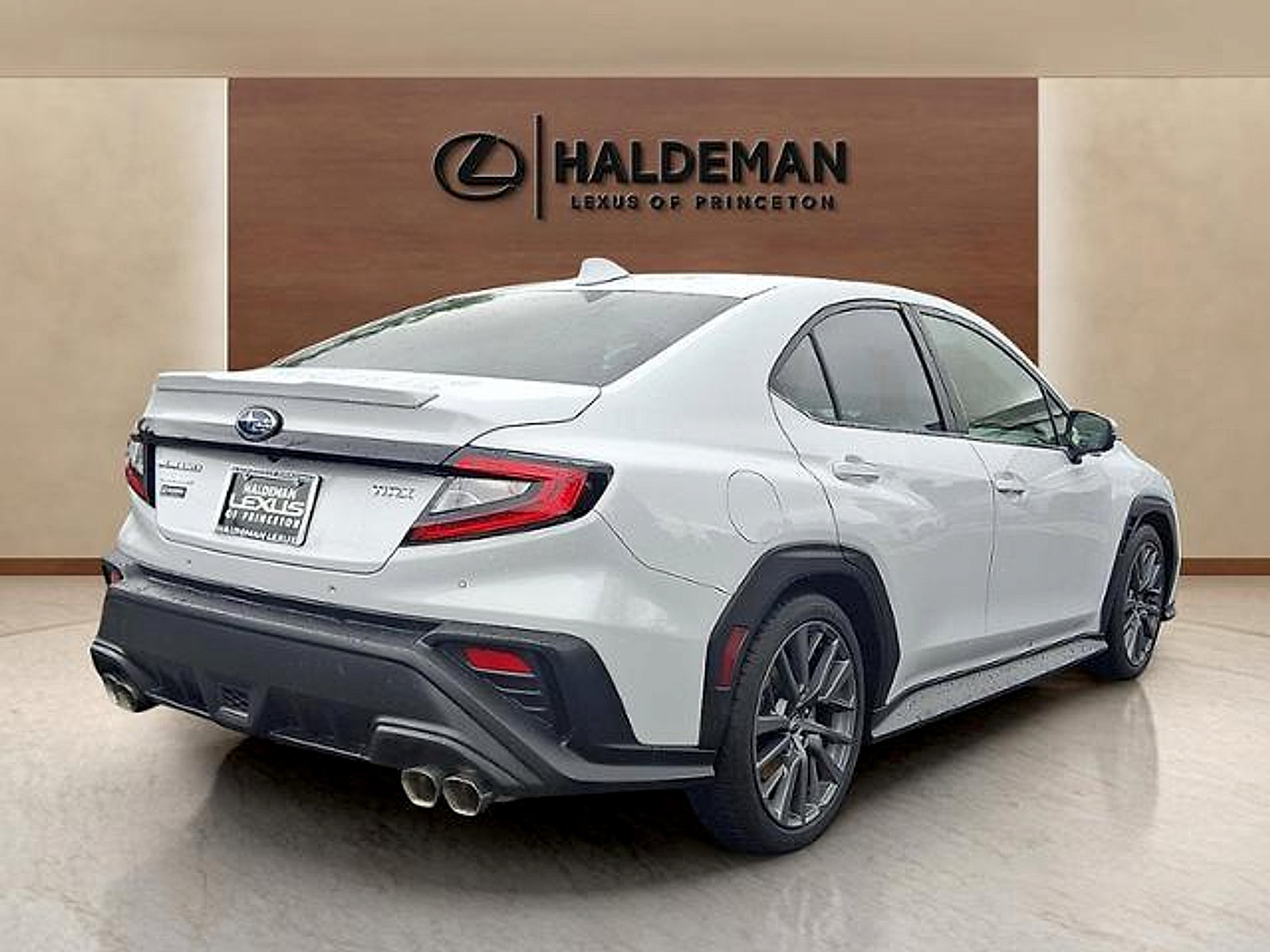 Used 2022 Subaru WRX GT AWD/4WD image 6