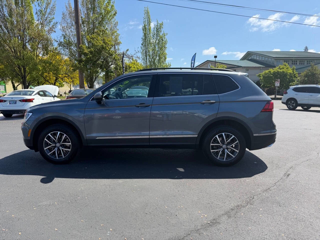 Used 2020 Volkswagen Tiguan S AWD/4WD image 5
