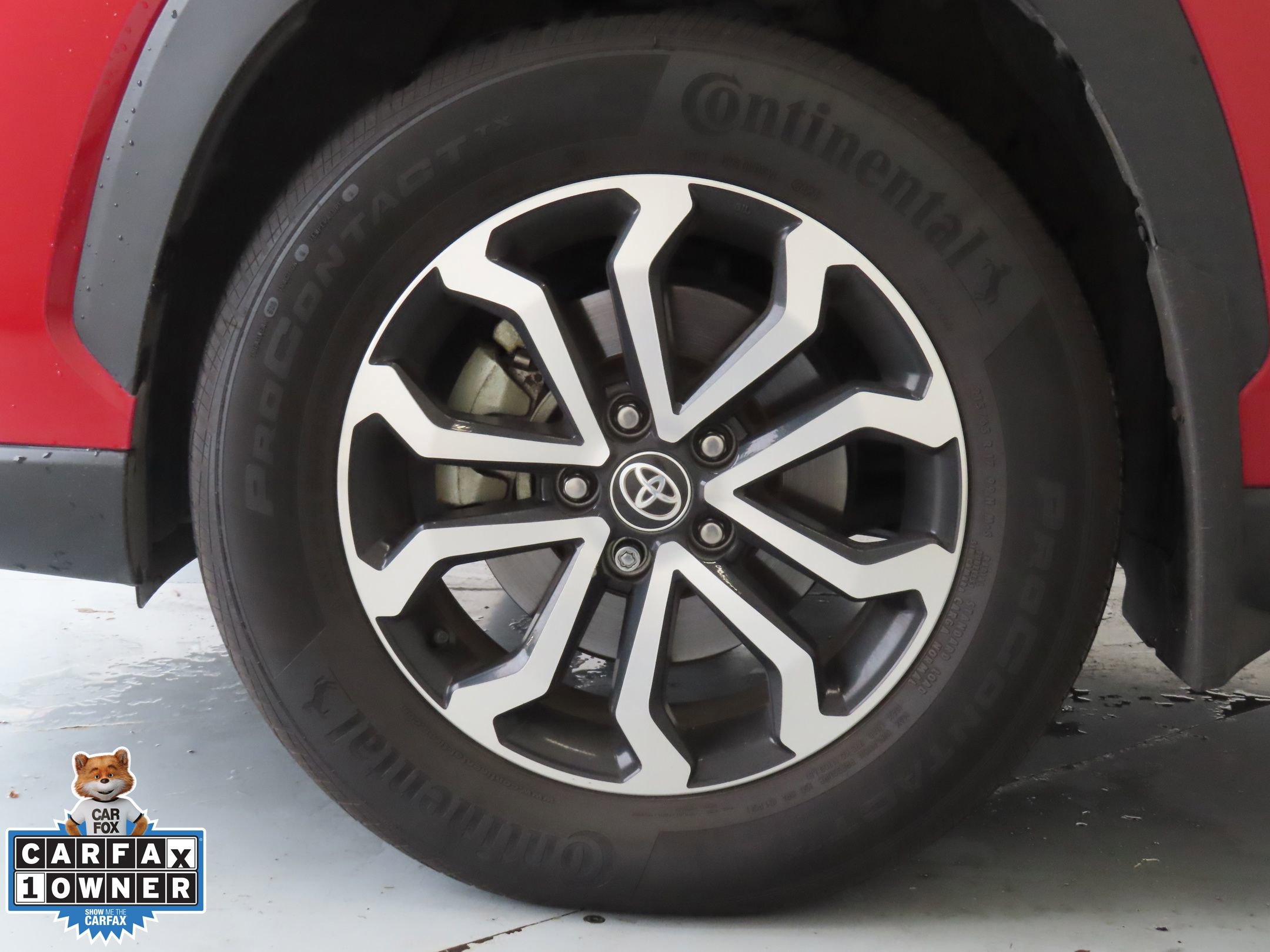 Used 2024 Toyota Corolla Cross SE AWD/4WD image 30