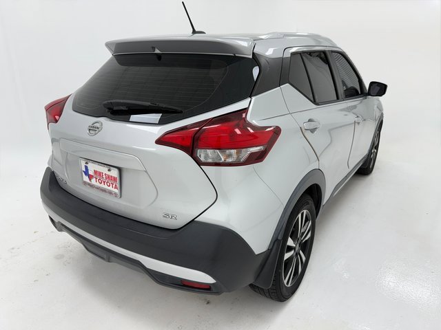 Used 2018 Nissan Kicks SR image 20