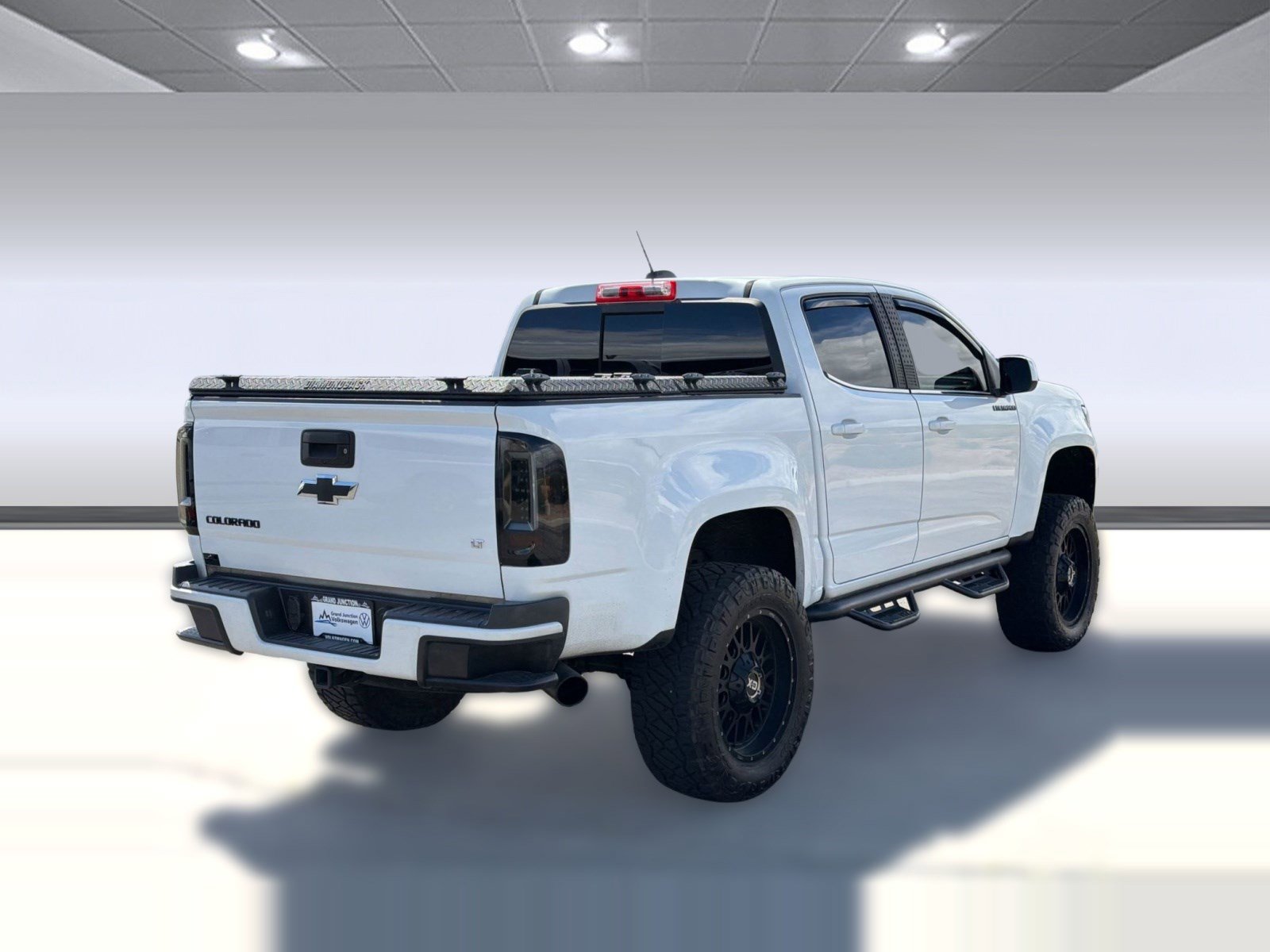 Used 2016 Chevrolet Colorado LT w/ LT Convenience Package AWD/4WD image 9