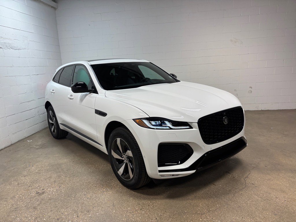 New 2026 Jaguar F-PACE R-Dynamic S image 4