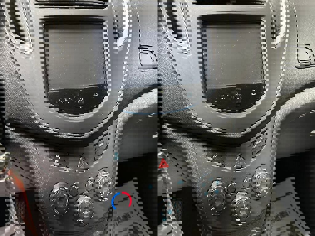 Used 2016 Chevrolet Trax LS image 12