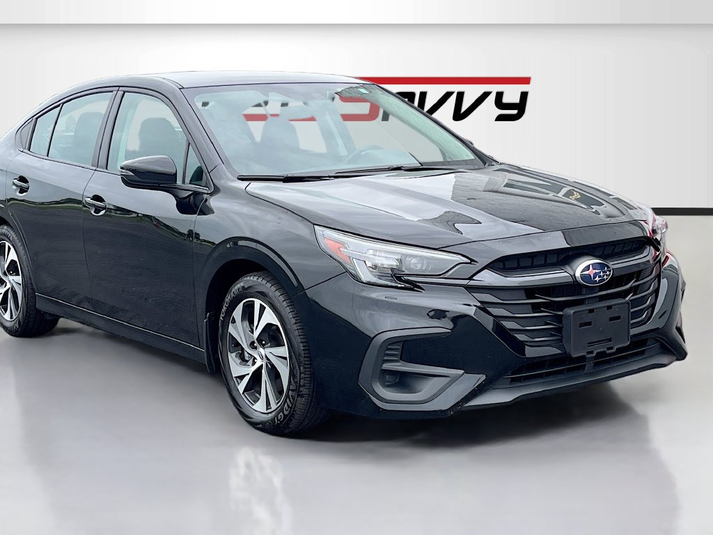 Used 2025 Subaru Legacy Premium AWD/4WD image 1