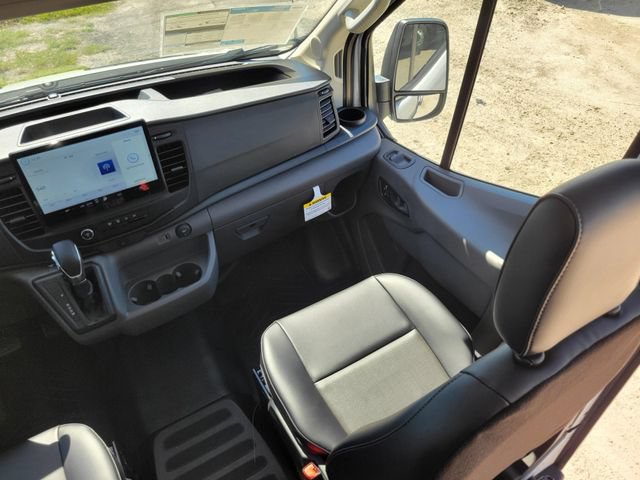 New 2026 Ford Transit 250 148 Medium Roof w/ Load Area Protection Package image 13