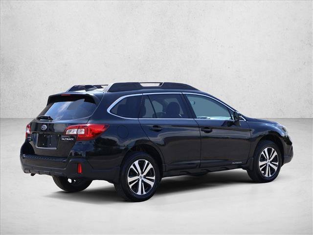 Used 2018 Subaru Outback 2.5i Limited AWD/4WD image 5